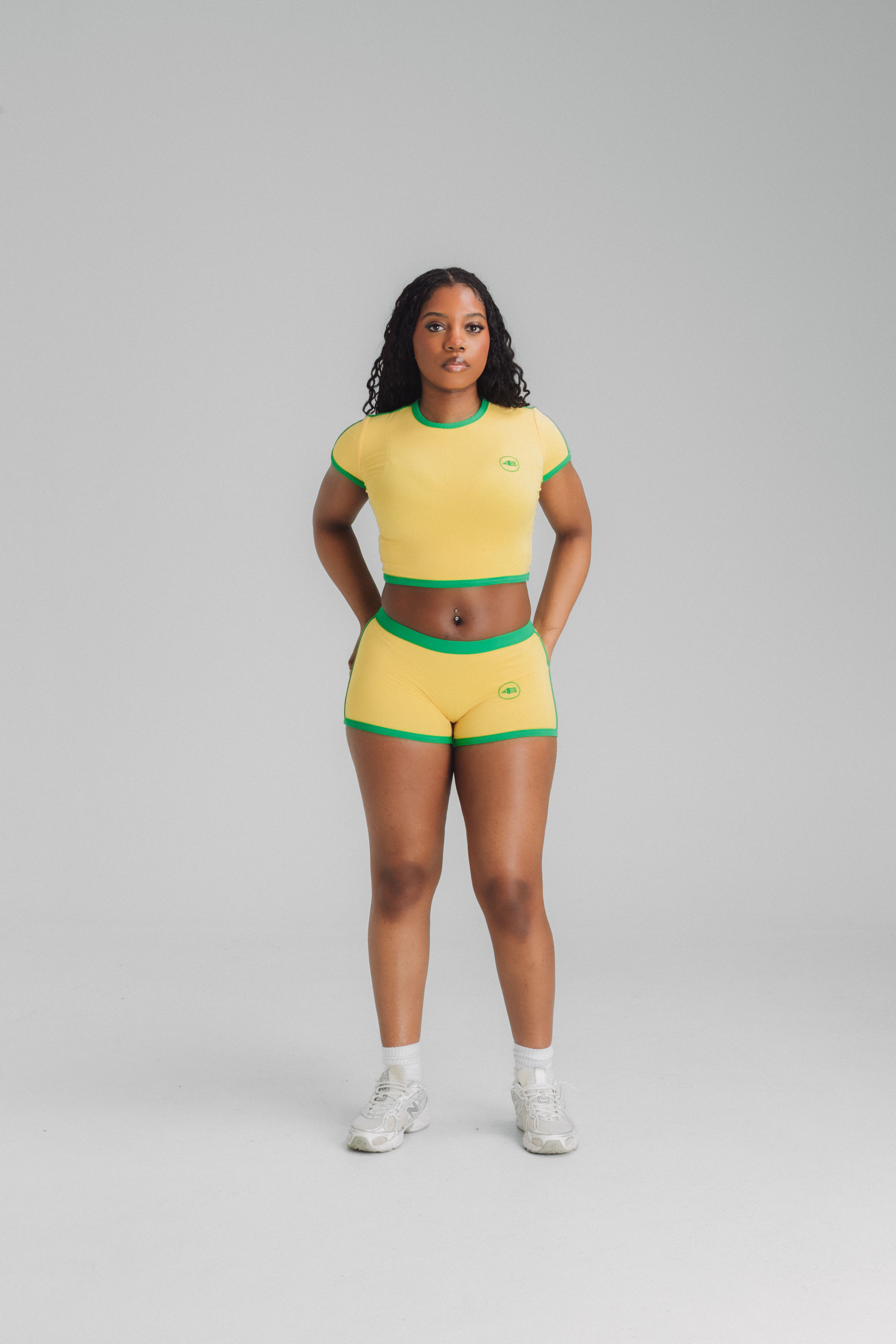 4Baddies Set — Yellow