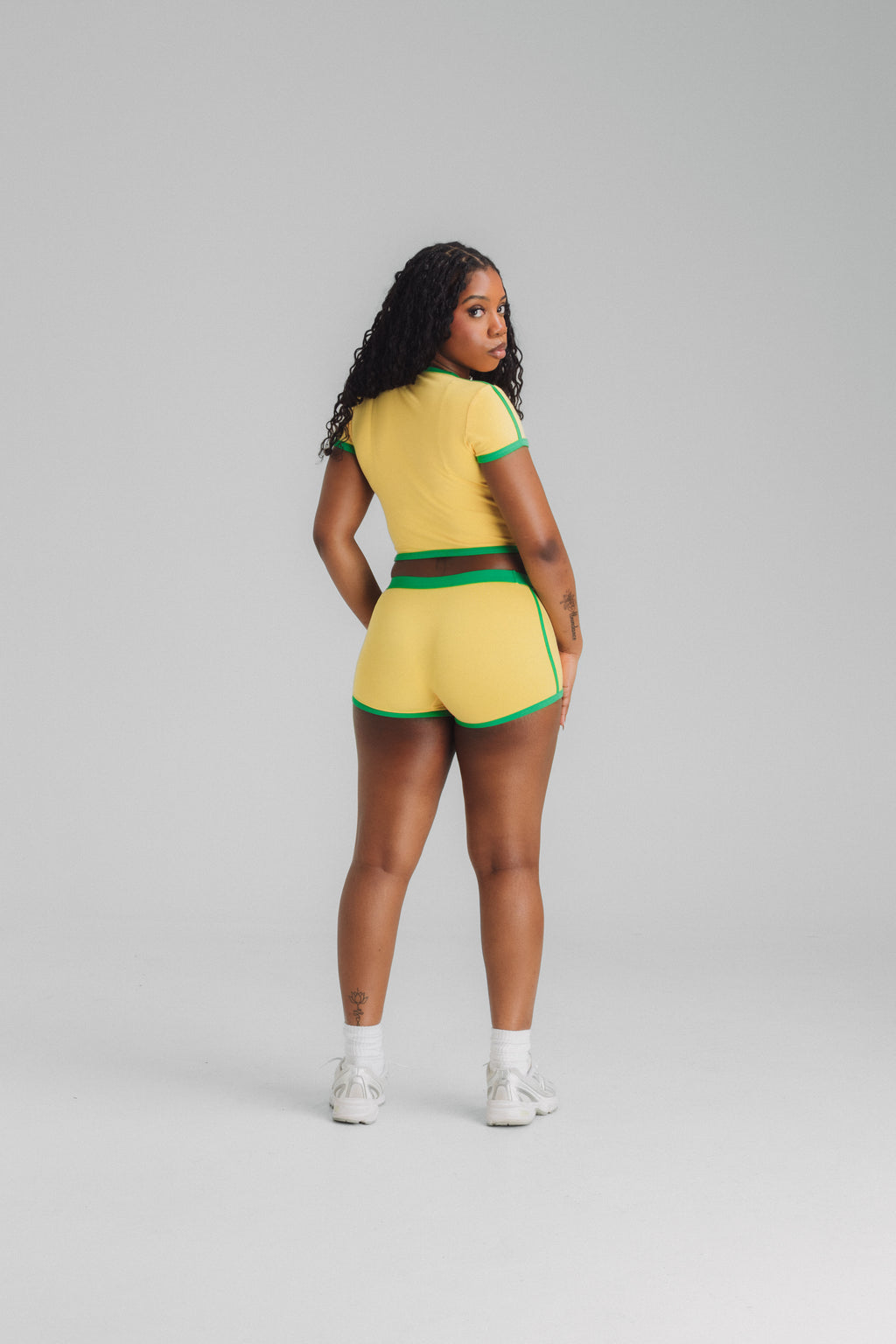 4Baddies Set — Yellow